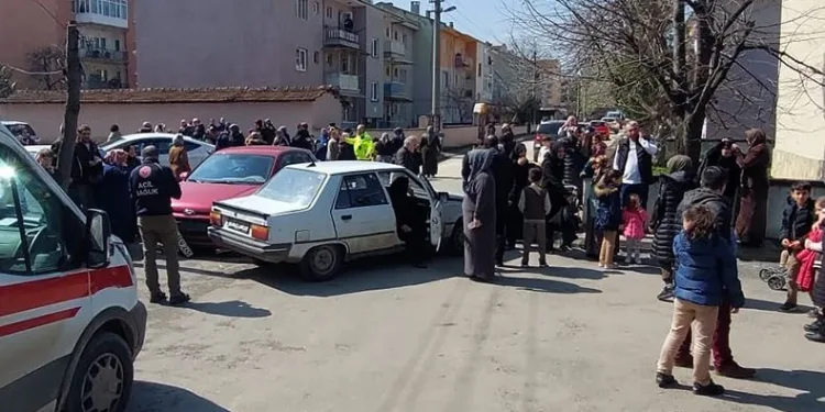 Bursa’da kontrolden çıkan araç dehşet saçtı