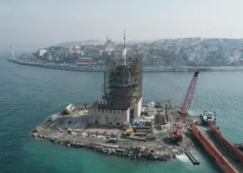 Betonda deniz kumu ve midye kabuğu