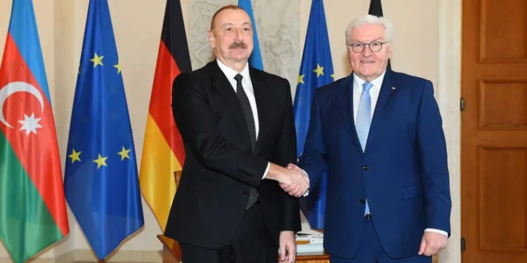 Aliyev ve Alman mevkidaşı Berlin’de bir araya geldi
