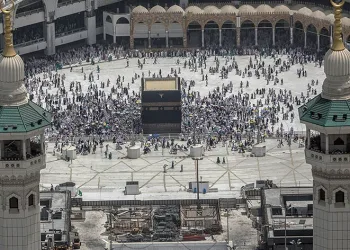 Suudi Arabistan’dan umre kısıtlaması