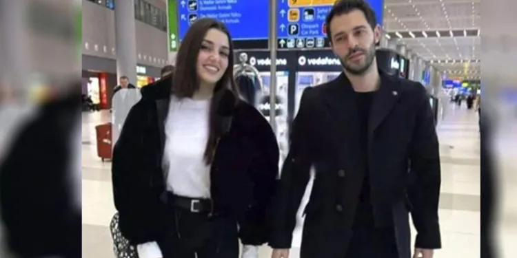 Çiçeği burnunda çift kuzey ışıklarında