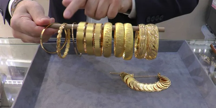 Nakitler altına, altınlar ‘bilekliğe’