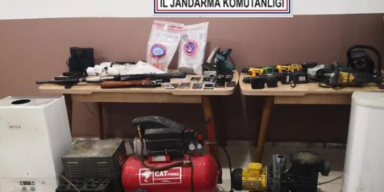 Ne bulduysa çalmış