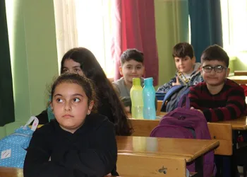 Diyarbakır’da öğrenciler okuluna kavuştu