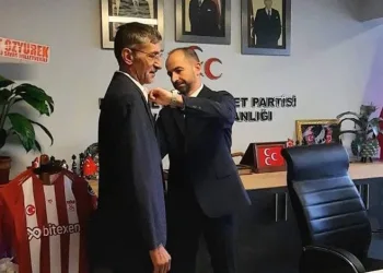 HDP işbirliğine kızdı MHP’ye geçti