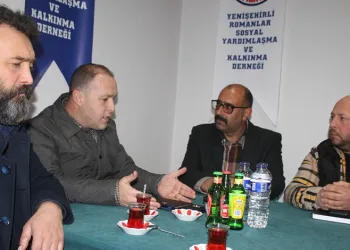 AK Parti sorunların çözümü için sahada