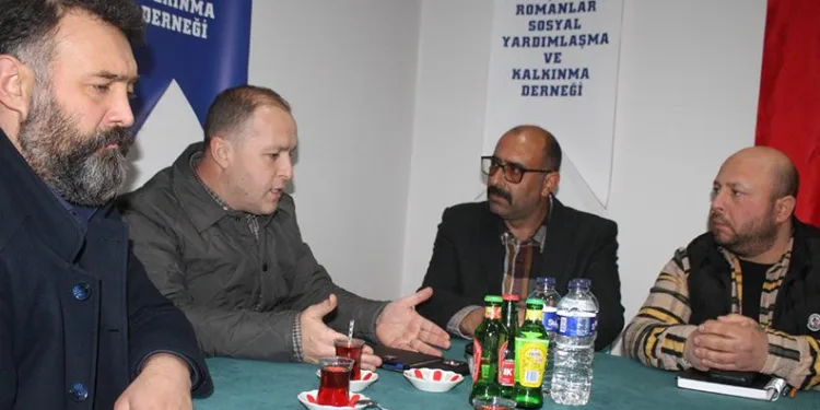 AK Parti sorunların çözümü için sahada