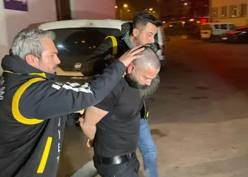 Bursa’da arkadaşlarını vurarak hayattan kopardı