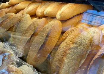 Fırıncıların rekabeti ekmek fiyatını düşürdü