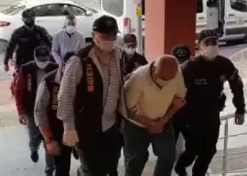 Depremzedeleri dolandıran 17 kişi yakalandı