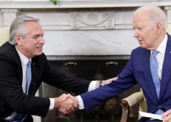 ABD Başkanı Biden, Fernandez ile görüştü
