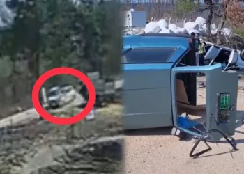 Bursa’da iki otomobil çarpışarak takla attılar