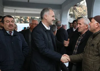 Depremin yaraları birlikte sarılıyor