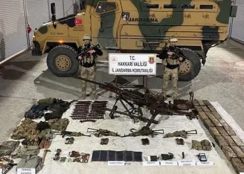 4 terörist etkisiz hale getirildi