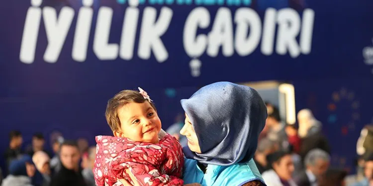 TDV faaliyetlerini deprem bölgesinde sürdürecek
