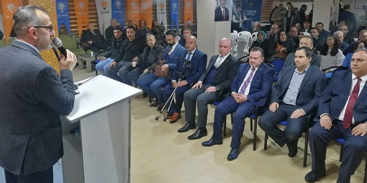 Salihli, milletvekili aday adaylarını tanıttı