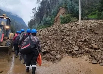 Ekvador’da toprak kayması