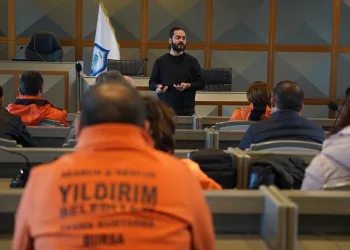 Deprem ve afet yönetimi semineri