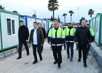 Bursa ramazanda da depremzedelerin yanında