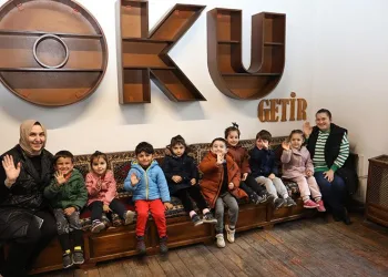 Minik okurlar Kütüphaneler Haftasını kutladı