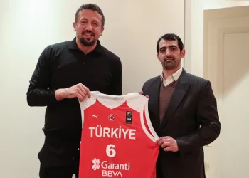İran Basketbol Federasyonu Başkanı Daveri’den, TBF Başkanı Türkoğlu’na ziyaret