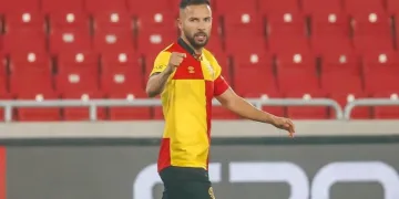 Göztepe forması giyen Yasin Öztekin, bu sezon ilk kez maç kaçırabilir