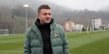 Hakan Keleş: “Şehir olarak Giresunspor’a sahip çıkmamız gerekiyor”