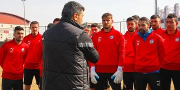 Hes İlaç Afyonspor ligdeki puanını 34’e yükseltti