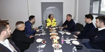 Stefan Kuntz, Samandıra Can Bartu Tesisleri’ni ziyaret etti