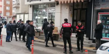 İş yerine kurşun yağdırdılar
