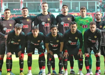 Eskişehirspor deplasmanda 10 evinde 5 puan topladı