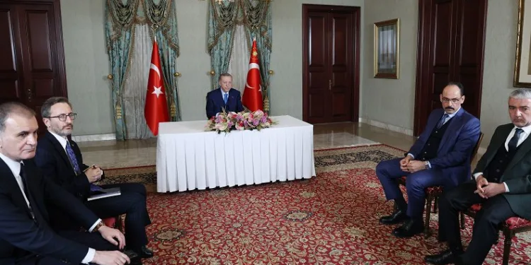 “Ticaret hacmimizi yukarılara taşıyacağız”
