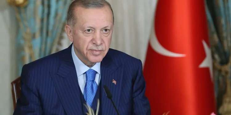 “Ticaret hacmimizi yukarılara taşıyacağız”