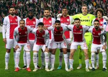 Yılport Samsunspor kazandığı 6 penaltının 5’ini kaçırdı