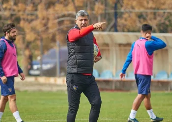 Bucaspor Teknik Direktörü Sait Karafırtınalar, ilk sınavında kaybetmedi