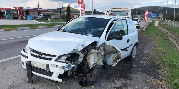 Balıkesir-Bursa Karayolu üzerinde trafik kazası