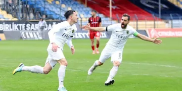 Menemen FK, kalesini gole kapadı