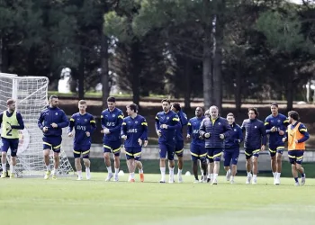 Fenerbahçe, Sevilla maçı hazırlıklarına devam etti