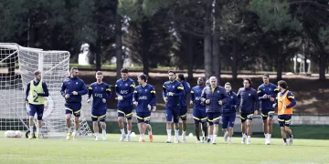 Fenerbahçe, Sevilla maçı hazırlıklarına devam etti