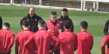 Y. Samsunspor Teknik Direktörü Hüseyin Eroğlu: “Hedefimiz şampiyonluk”