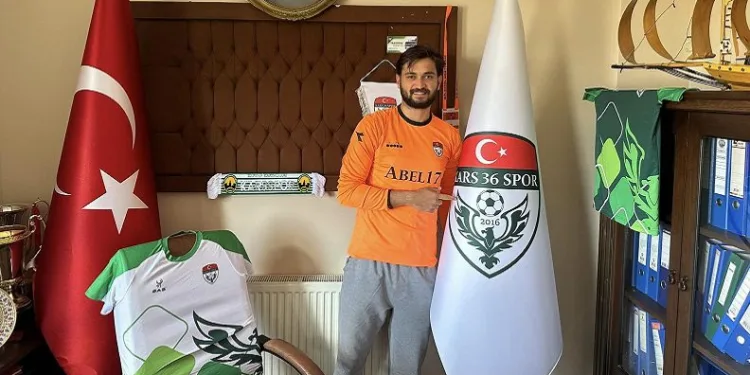 Kars 36 Spor kaleci sorunu çözüldü