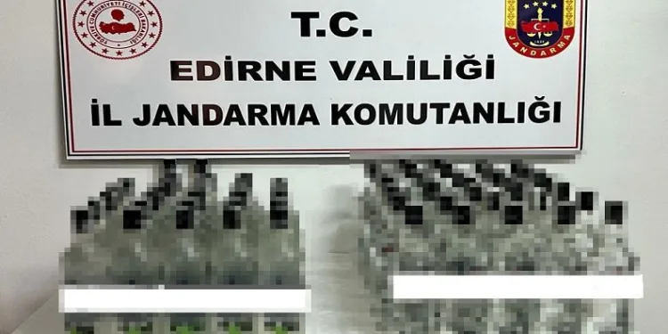 Jandarmadan kaçak içki operasyonu
