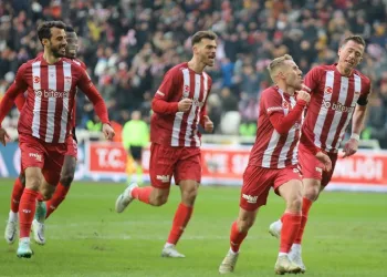 DG Sivasspor, Fiorentina’ya konuk olacak