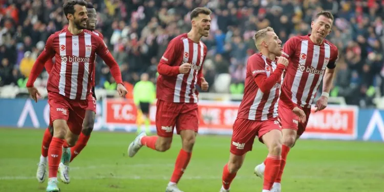 DG Sivasspor, Fiorentina’ya konuk olacak