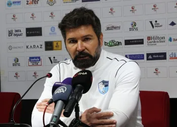 Erzurumspor FK Teknik Direktörü Hakan Kutlu: “Lig uzun bir maraton”