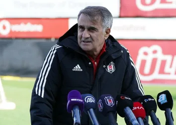 Beşiktaş Teknik Direktörü Şenol Güneş: “Gelecek sezon prosedürünün bugünden açıklanması lazım”