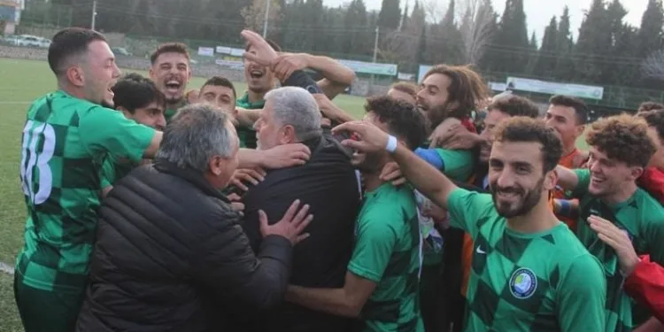 Salihli Belediyespor ligden çekildi