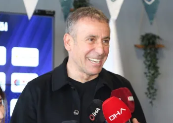 Abdullah Avcı: “Belki de Trabzon’da ilk defa böyle bir ayrılık oluyor”