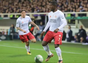 DG Sivasspor’da Max Gradel kırmızı kart gördü, rövanş maçında yok