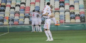 Göztepe, 3 maçlık İzmir sürecini galibiyetle tamamlamak istiyor